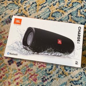 JBL charge4 Bluetooth speaker
